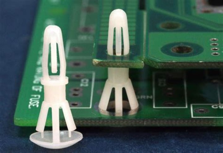 HCClip完全ガイド - PCB実装に欠かせないHCクリップの種類・選び方・使い方